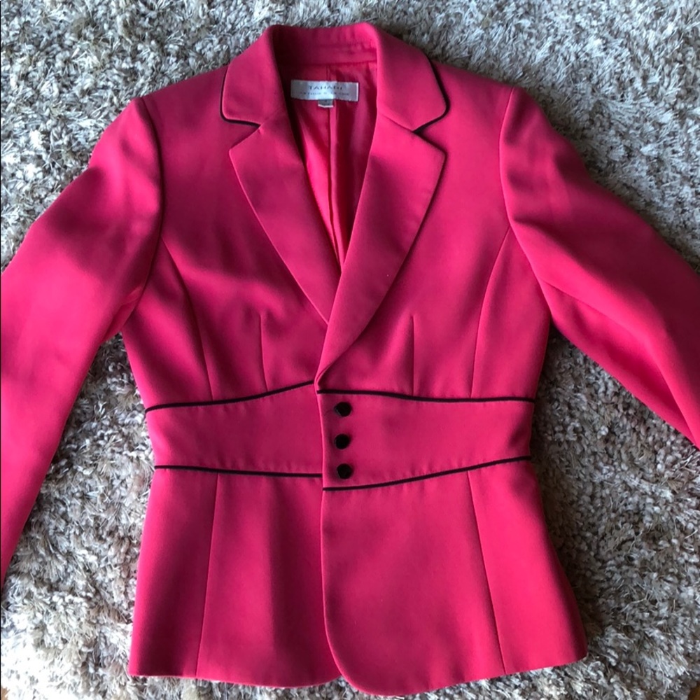Women’s Tahari Blazer